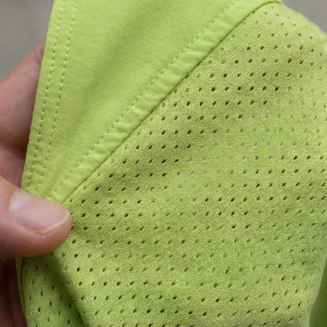 [Leve 6, Pague Só 3!] Bermudas Aero Pro Masculino em Nylon Tecnológico e Mesh Respirável de Ajuste Confortável com Ventilação Otimizada + BRINDES